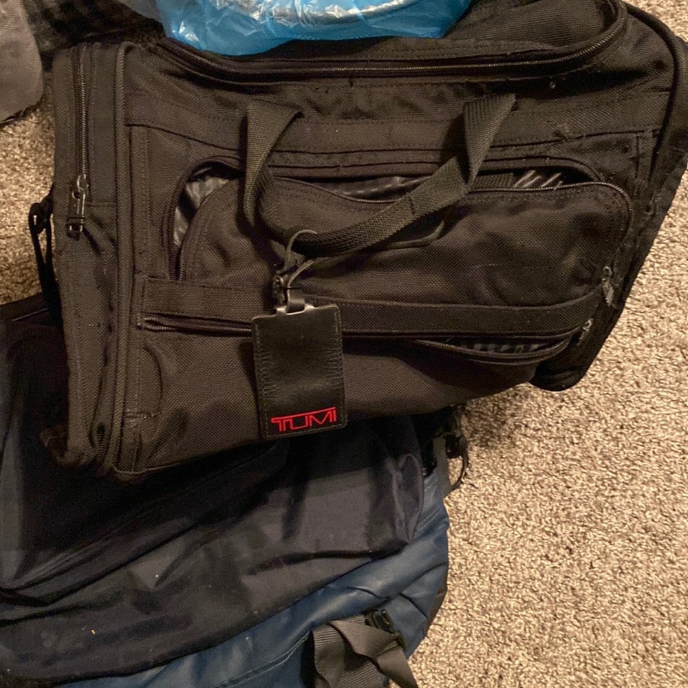 Tumi duffle bag